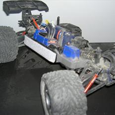 Off-Roader Mini E-Revo Vxl