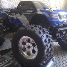 Bil HPI SAVAGE