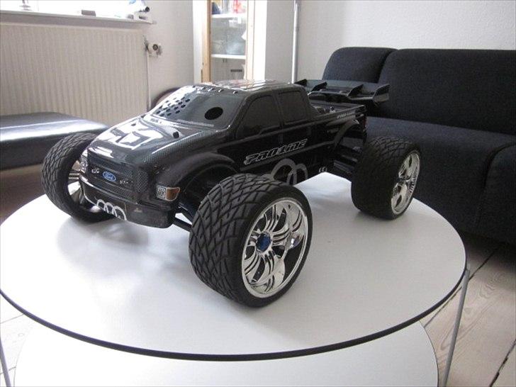 Bil E-Revo Brushless. billede 1