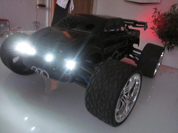 Bil E-Revo Brushless. billede 9