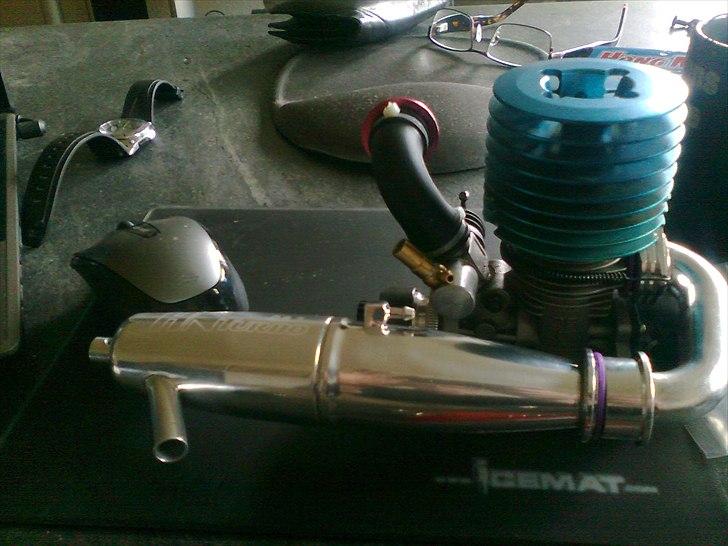 Off-Roader X1 CRT PRO Hong Nor - Så er der monteret tuning racing pipe... mrk hong nor billede 17