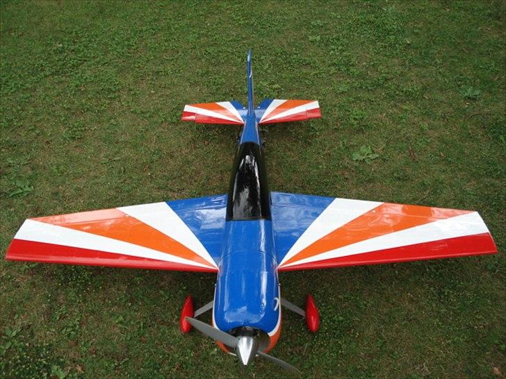 Fly Phoenix YAK 54 (død) billede 10