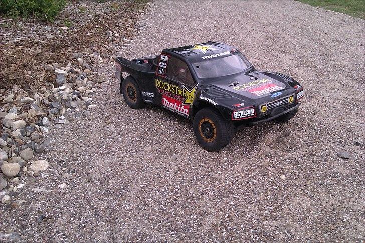 Off-Roader Associated Sc8e Mamba Monster  billede 2