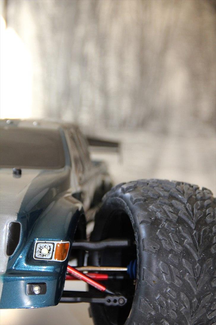 Off-Roader E-Revo Brushless Edition billede 3