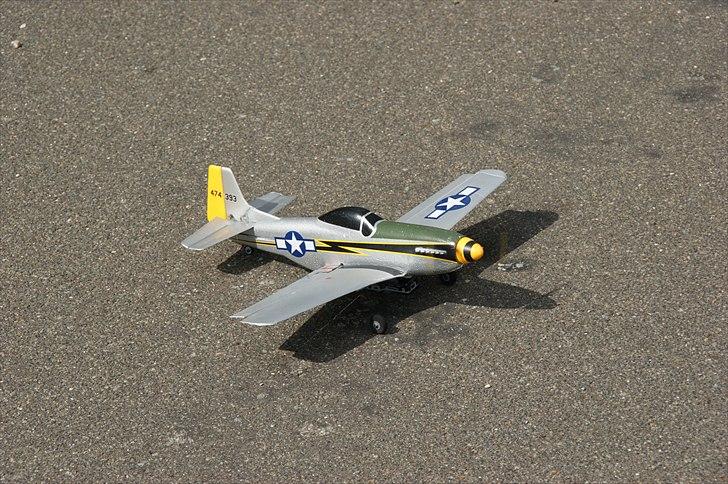 Fly Parkzone Ultra Micro P-51D Mustang - Den har faktisk et kamera på :) billede 2