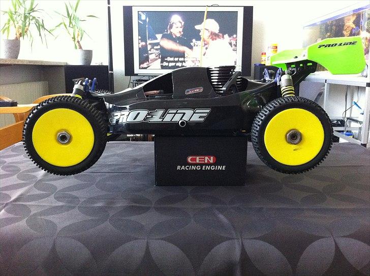 Buggy kyosho.infrno.mp.7.5 billede 2