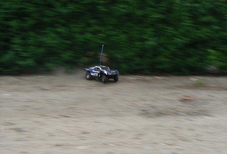 Bil TRAXXAS SLASH VXL 4WD 1/16 billede 1