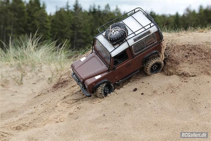 Off-Roader SCX10 Land Rover Defender - Fra tidligere da jeg havde Roofrack på.
15/5-11 billede 15