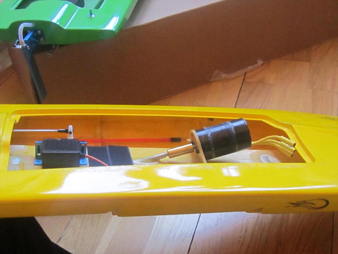 Båd powercat billede 7