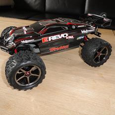 Off-Roader Revo 1/16 VXL