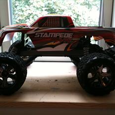 Off-Roader traxxas stampede vxl