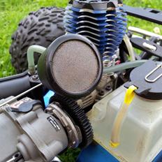 Off-Roader Traxxas T-maxx 3.3