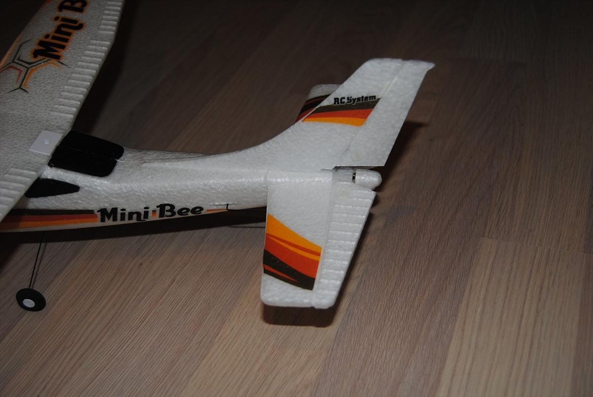 Fly MINI BEE billede 6
