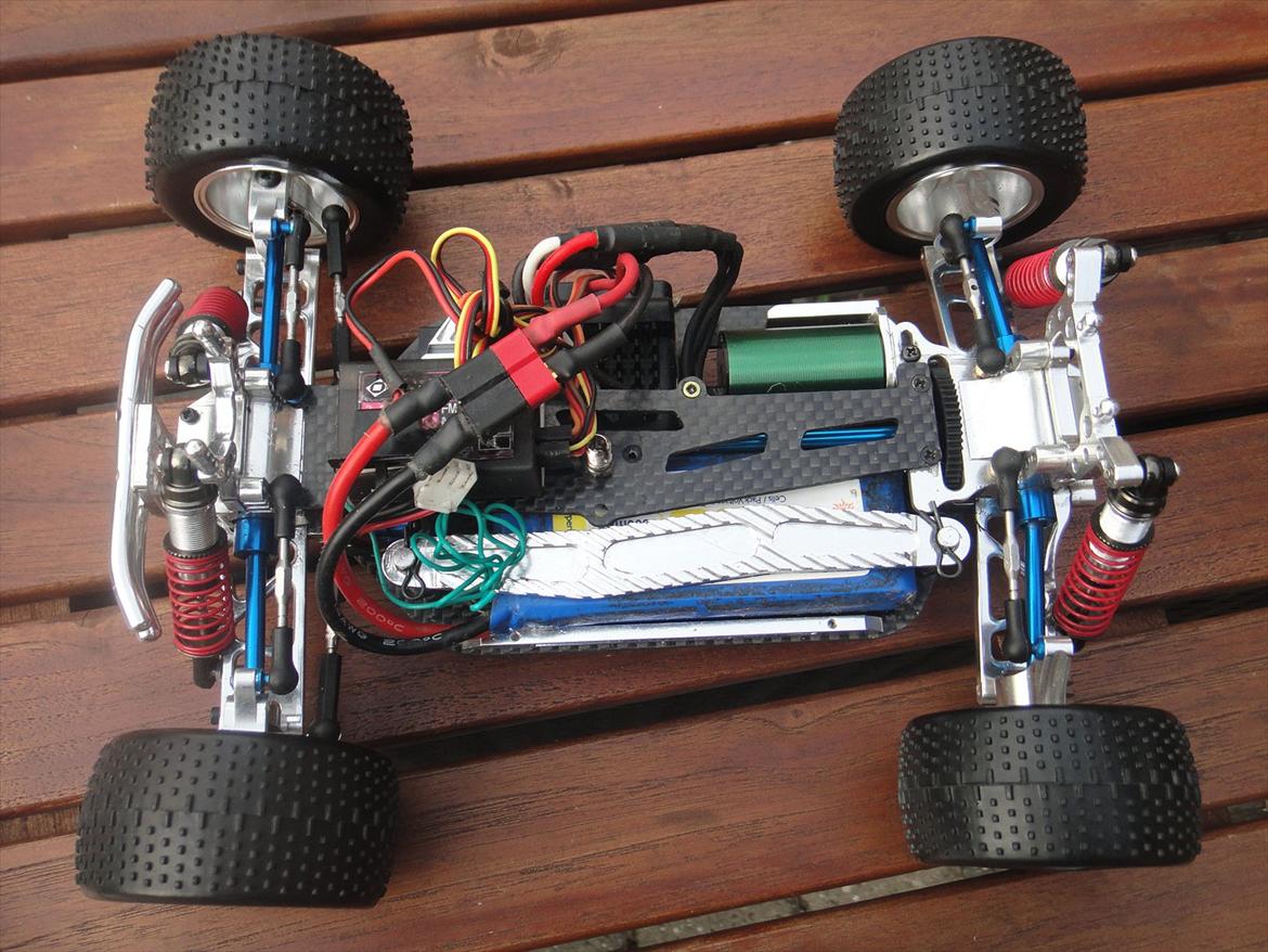 Bil Team Associated RC18T billede 13