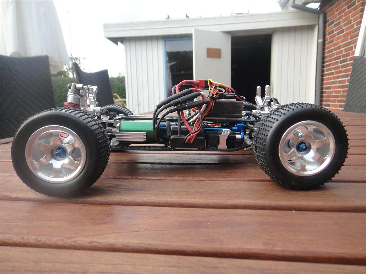Bil Team Associated RC18T billede 15