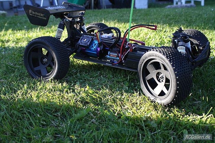 Off-Roader Stealth X09 Truggy Brushless billede 4