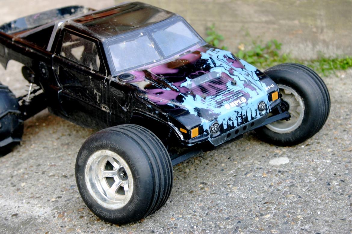 Off-Roader Firestorm  - grimt karrose.. i know.. ikke mig der har malet det.. Nyt bliver bestilt samt K&L EDIT klistermærker :) billede 3