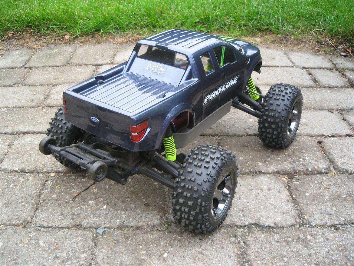 Bil stampede 4x4  - mit første malet karosse :) billede 17