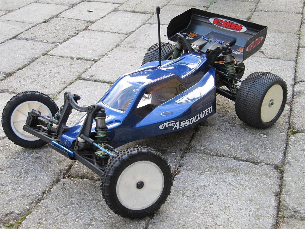 Buggy Associated b4.1 factory team billede 1