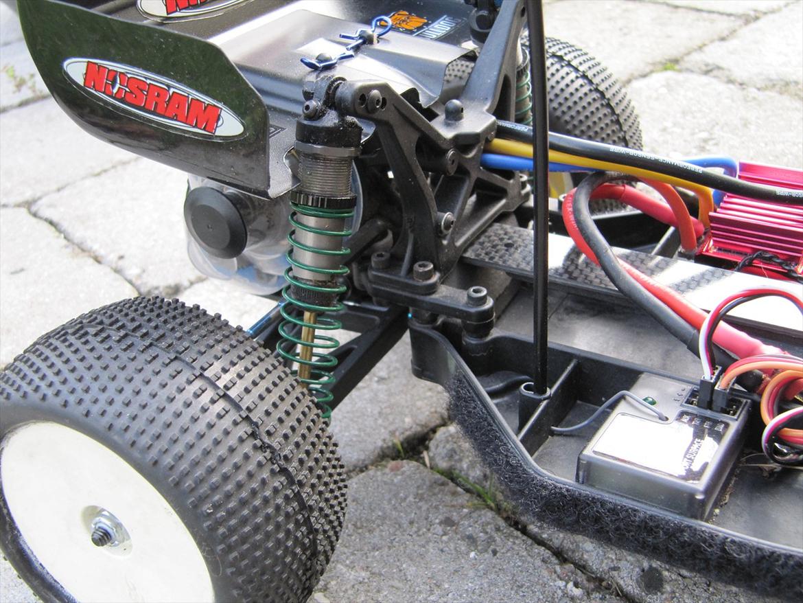 Buggy Associated b4.1 factory team billede 15