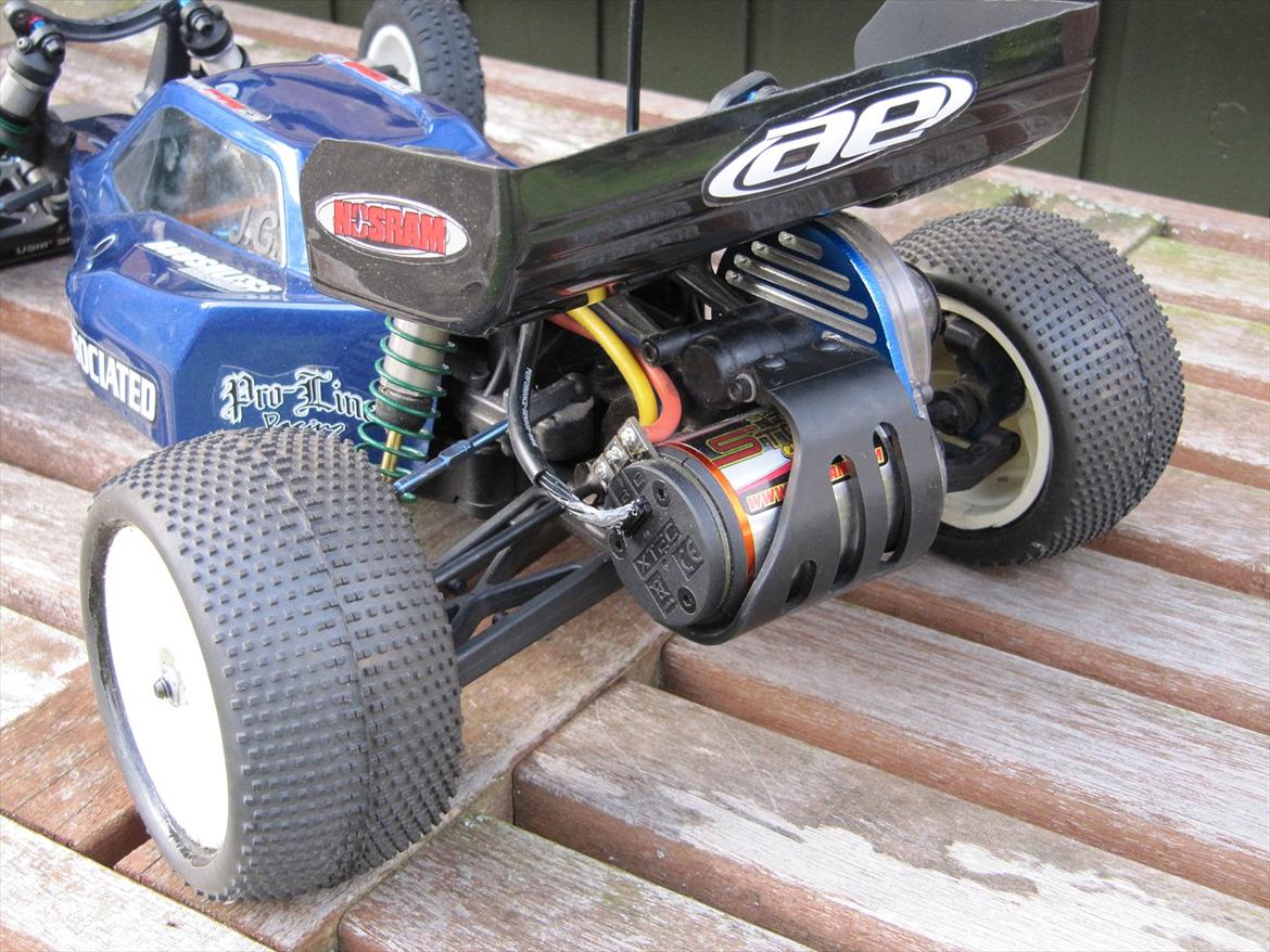 Buggy Associated b4.1 factory team billede 17