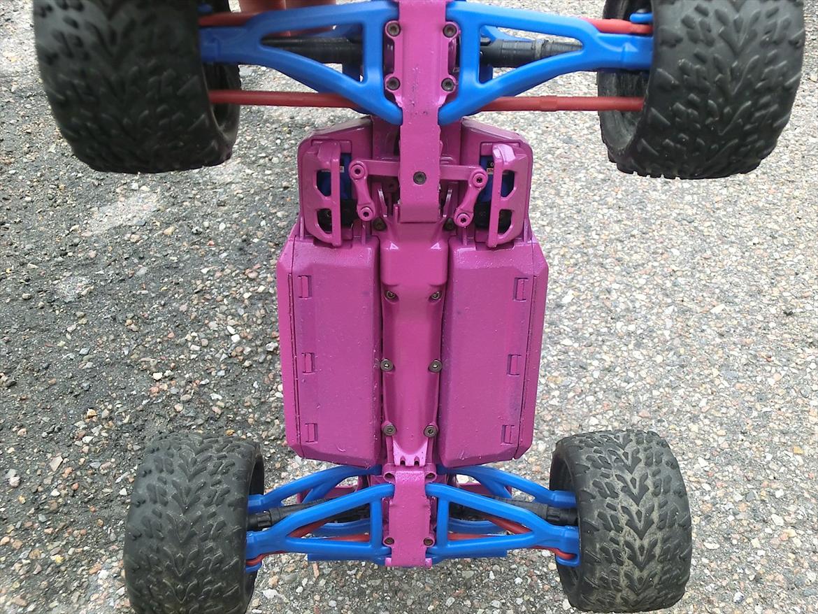 Off-Roader Traxxas Mini E-revo VXL Pink Spec. Byttet. billede 9