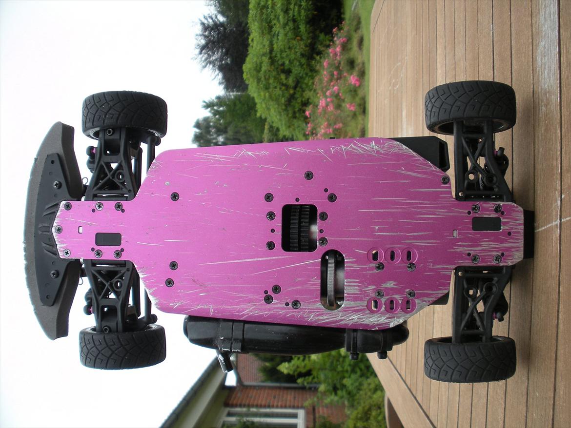 Bil Nitro RS4 RTR3 Evo - Bunden tager nogle hits, men hva faen, den er jo købt for at blive brugt :) billede 15