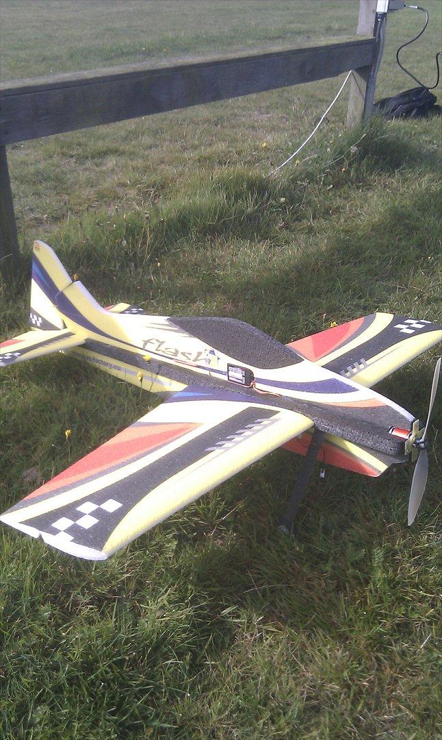Fly Flash - RCfactory billede 3