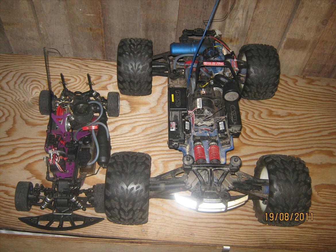Off-Roader Traxxas Revo 3,3 billede 2
