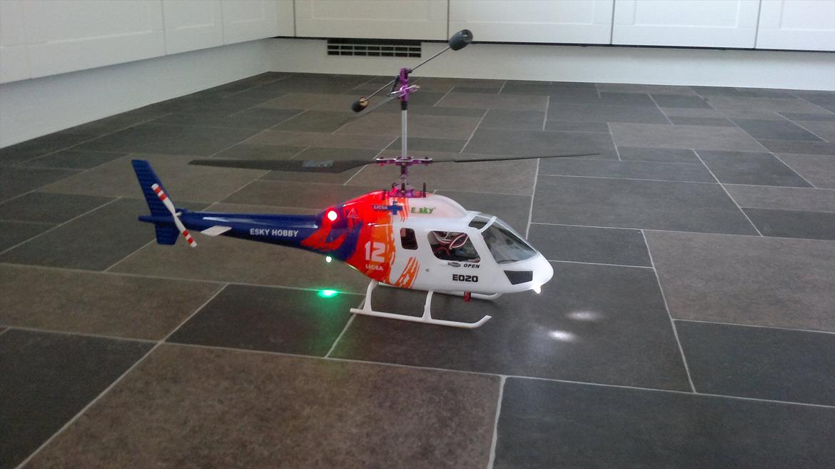 Helikopter Esky Big Lama V3! billede 1