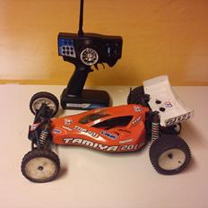 Buggy TRF 201  SOLGT ! ! ! ! !