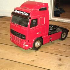 Lastbiler Volvo FH12 / Solgt