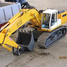 Maskiner Liebherr 944 Litronic