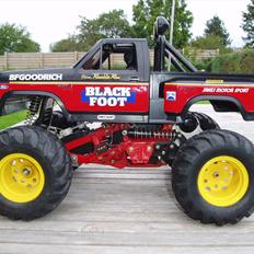 Truck Tamiya Blackfoot 58058