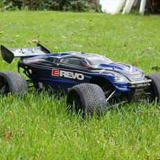 Off-Roader Traxxas E-Revo Brushless