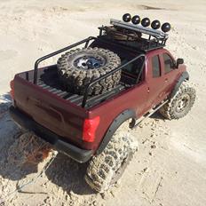 Off-Roader Axial SCX10 Tundra