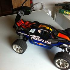 Off-Roader Traxxas Nitro Rustler