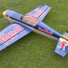 Fly Flitework Extra 300 LP Red Bull