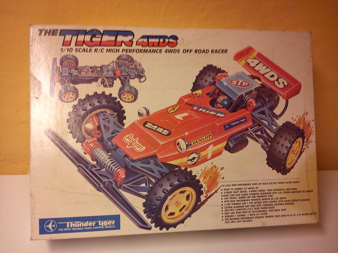 Buggy The Tiger 4wds - Mmm.
Original kasse, jeg elsker originale kasser.
Og helst nogle store nogen   :-) billede 1