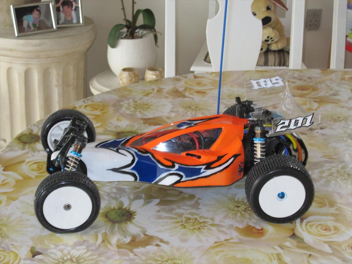 Buggy TRF 201 billede 1