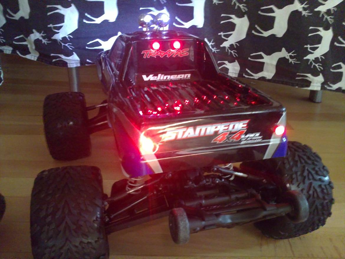 Off-Roader Solgt... Stampede 4X4 VXL billede 17