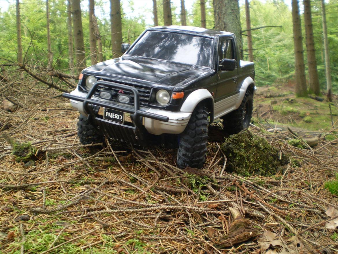 Off-Roader Tamiya CC-01 Pajero - 2/9-11 Før roll-cage. Fra Grene Sande billede 15