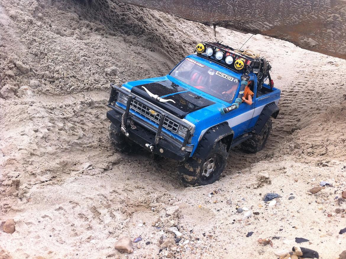 Off-Roader Axial scx10 chevrolet k10 pickup  billede 7