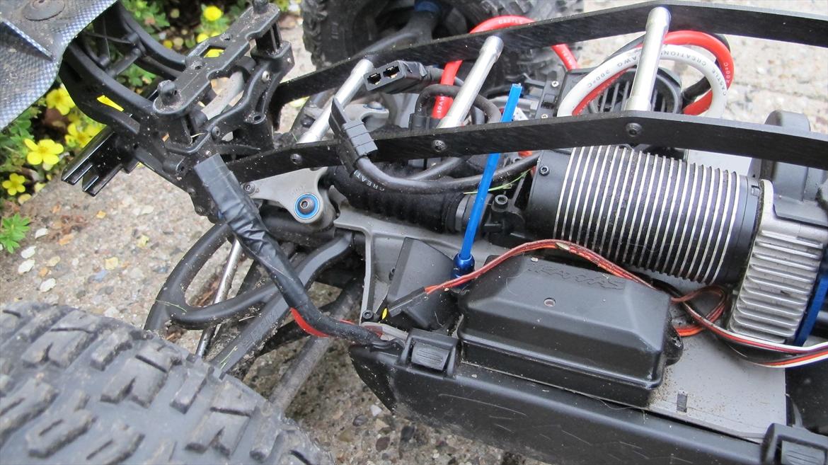 Off-Roader Solgt - Traxxas E-Revo Brushless billede 8