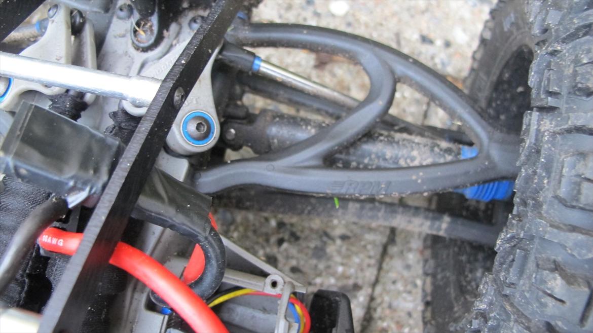 Off-Roader Solgt - Traxxas E-Revo Brushless billede 10