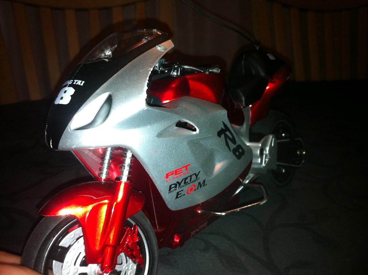 Motorcykel HENG TAI R8  billede 4