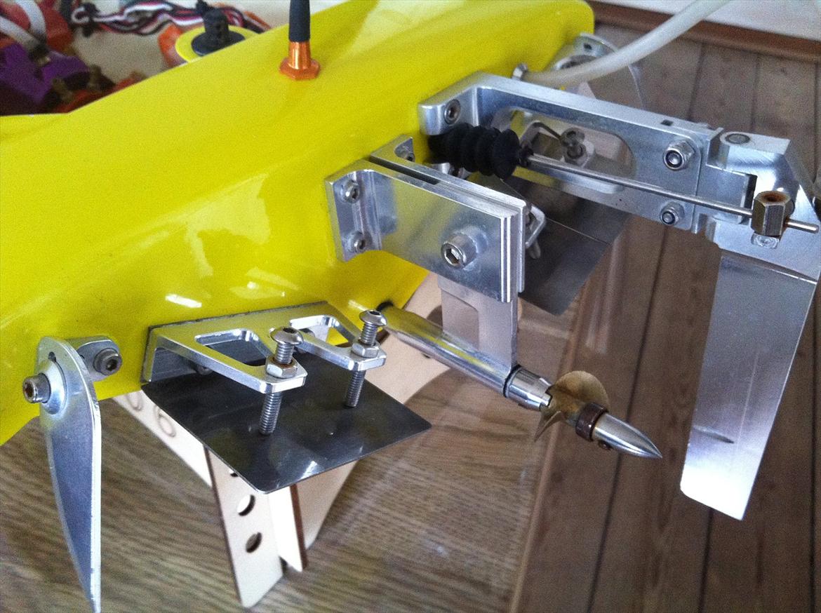 Båd Pussuit Brushless billede 3