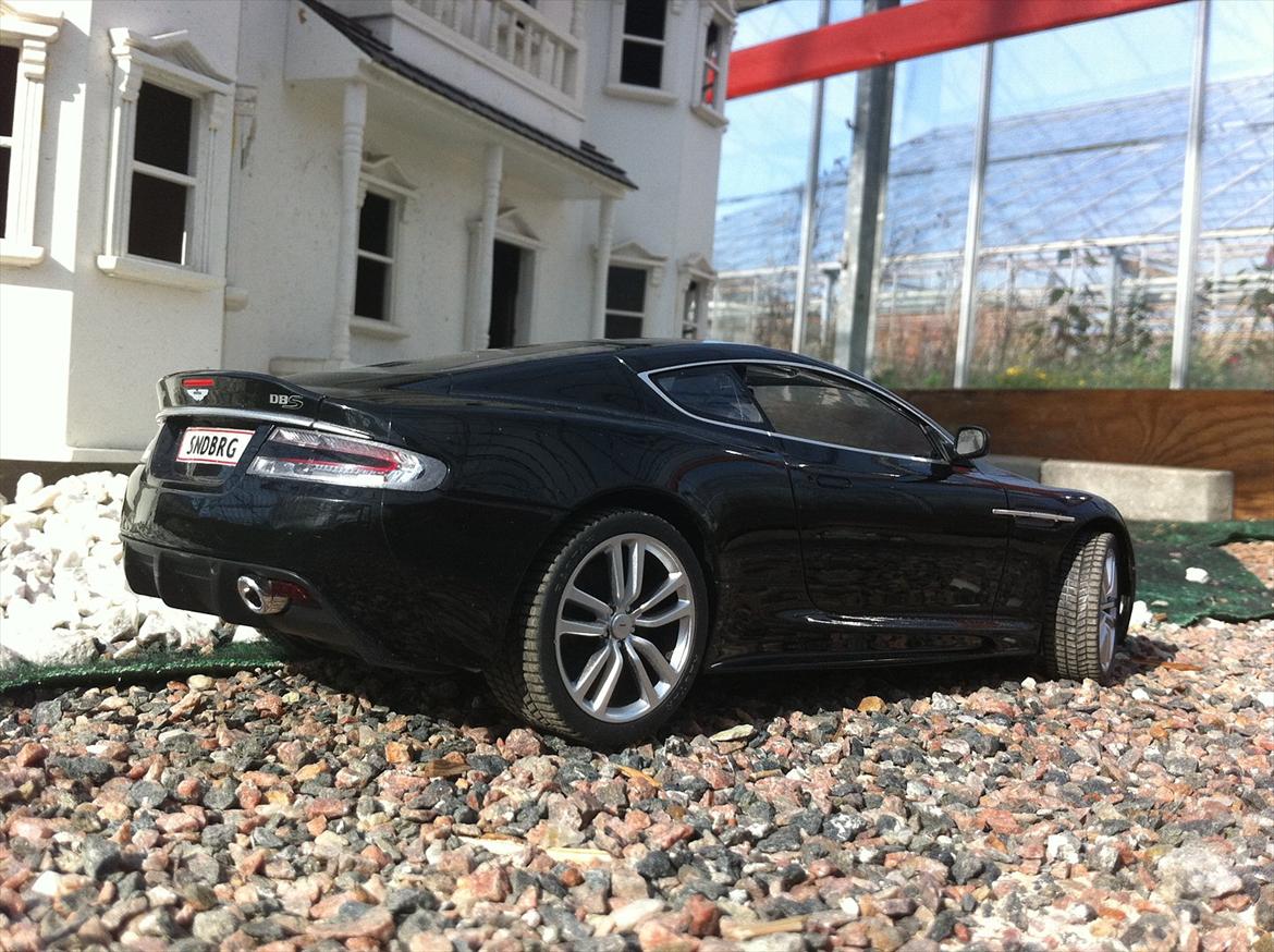 Bil | Aston Martin DBS billede 6