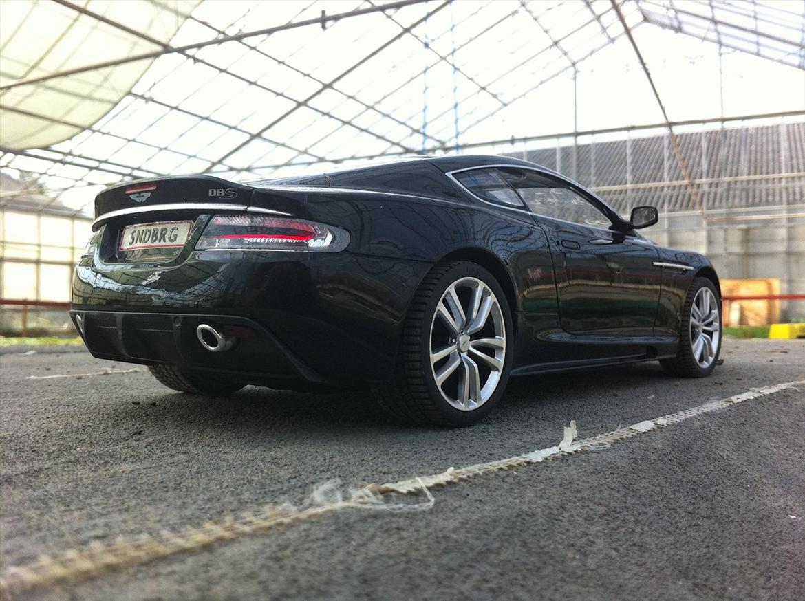 Bil | Aston Martin DBS billede 18