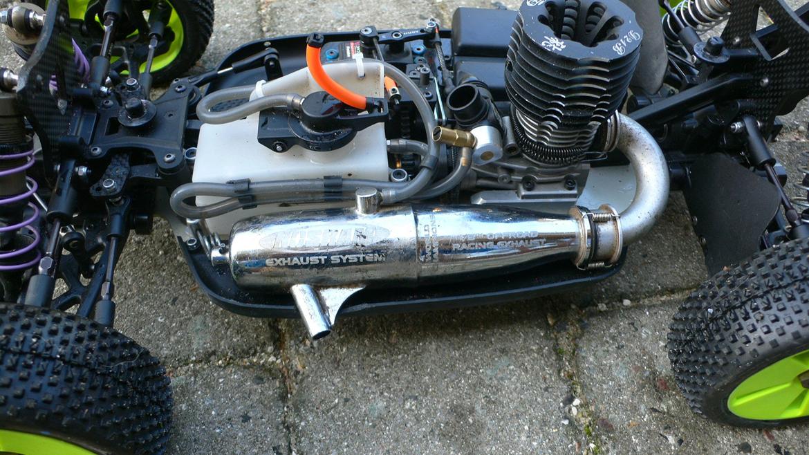 Buggy XRay XB 808 2011 specs - Nosram potte billede 13